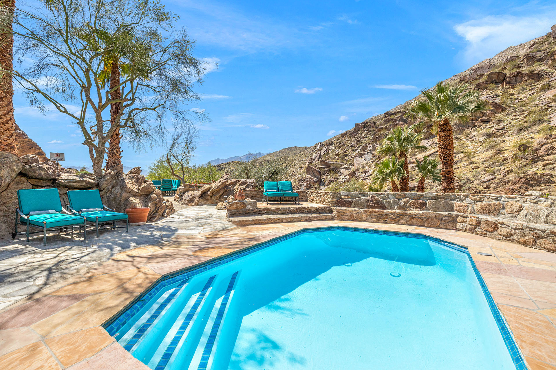 Somerset Ranch 6 BR, 28 acre hillside retreat | Photo 5