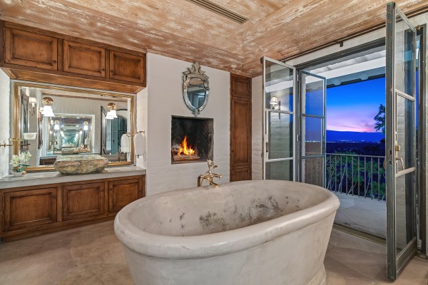 Somerset Ranch 6 BR, 28 acre hillside retreat 2