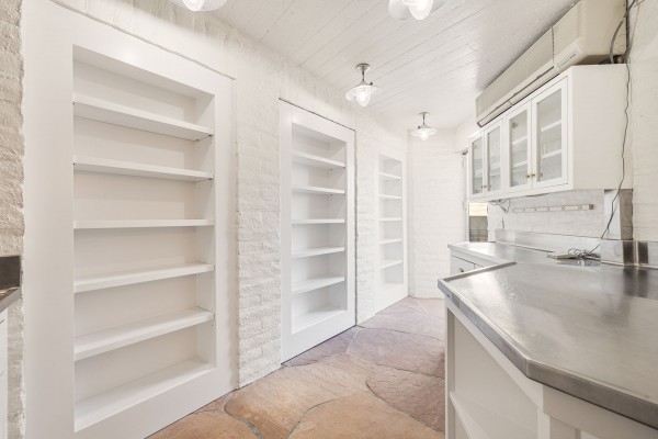 Somerset Ranch 6 BR, 28 acre hillside retreat 4