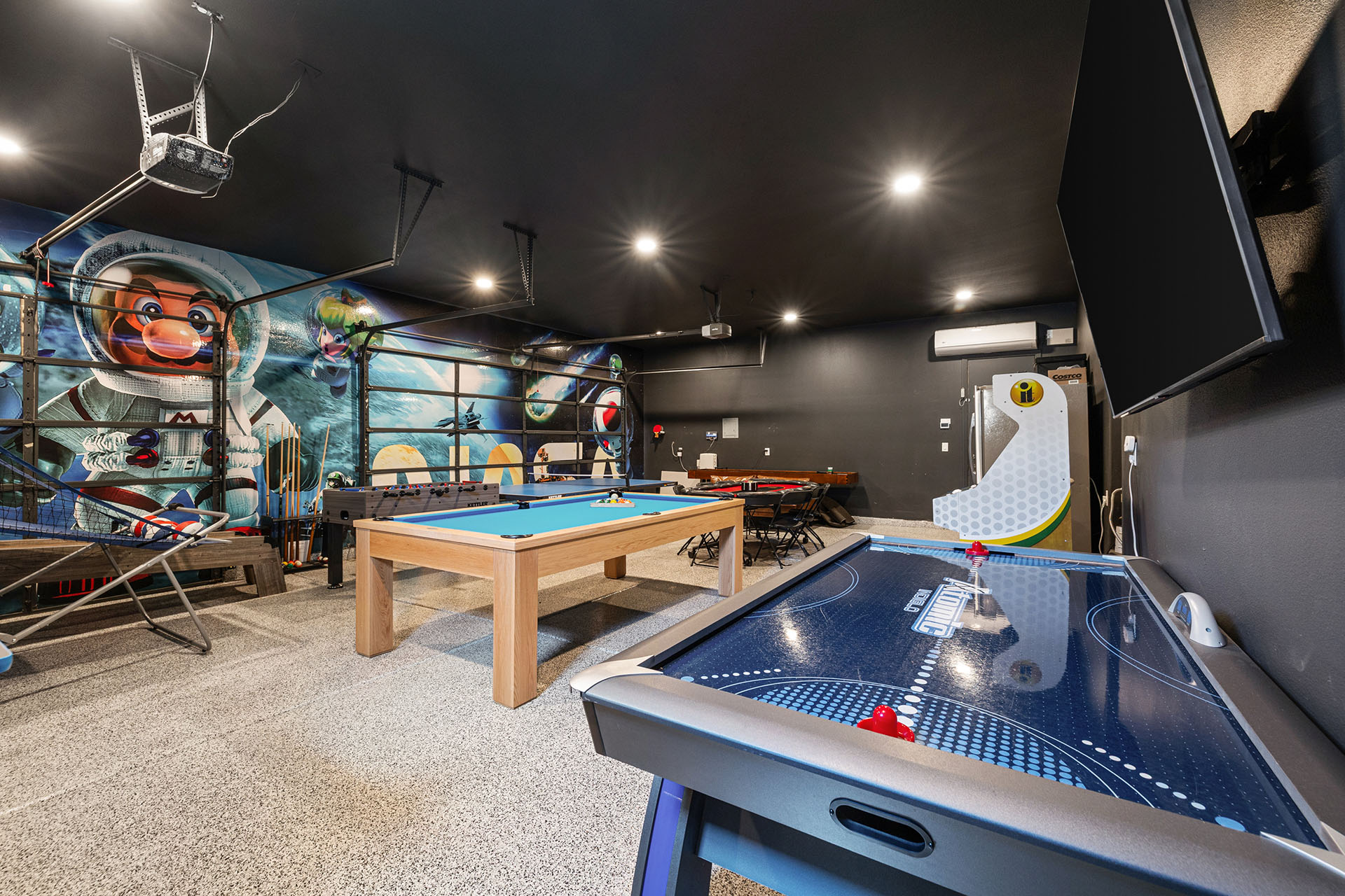 Wanderlust Pickleball, mini golf, and more! | Photo 8