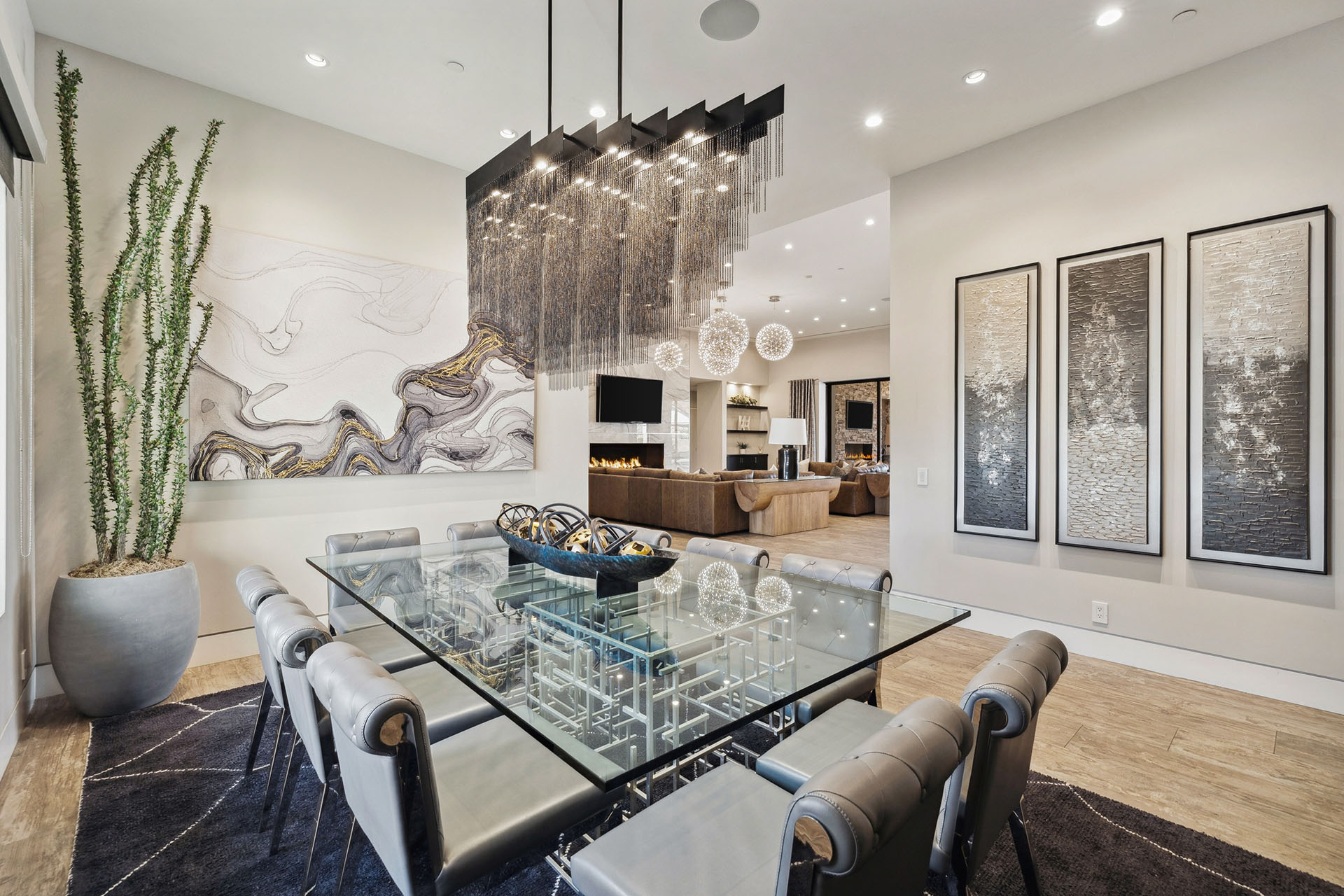 The Clubhouse Estate 6 suites on 2 acres | Photo 40