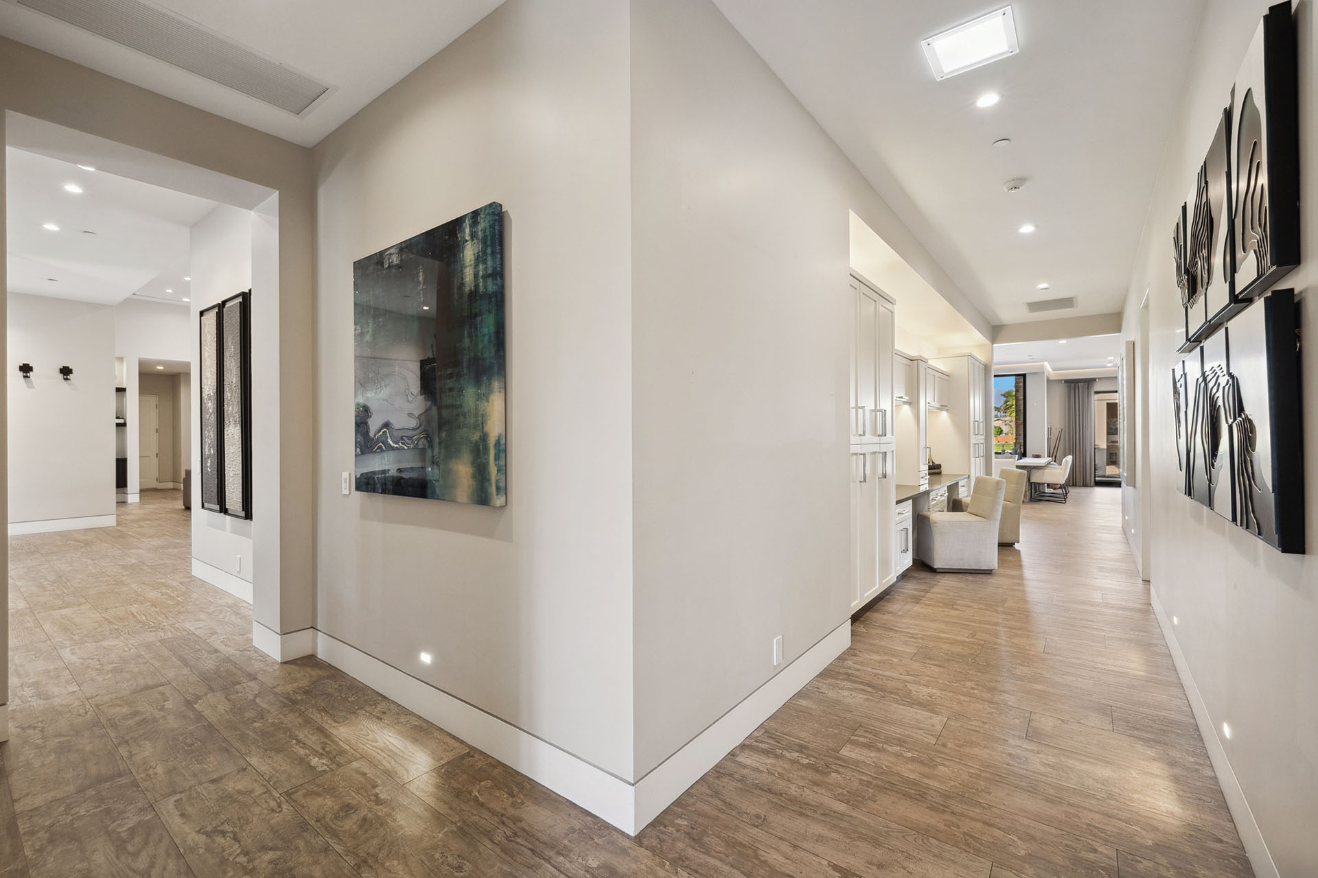 The Clubhouse Estate 6 suites on 2 acres | Photo 74