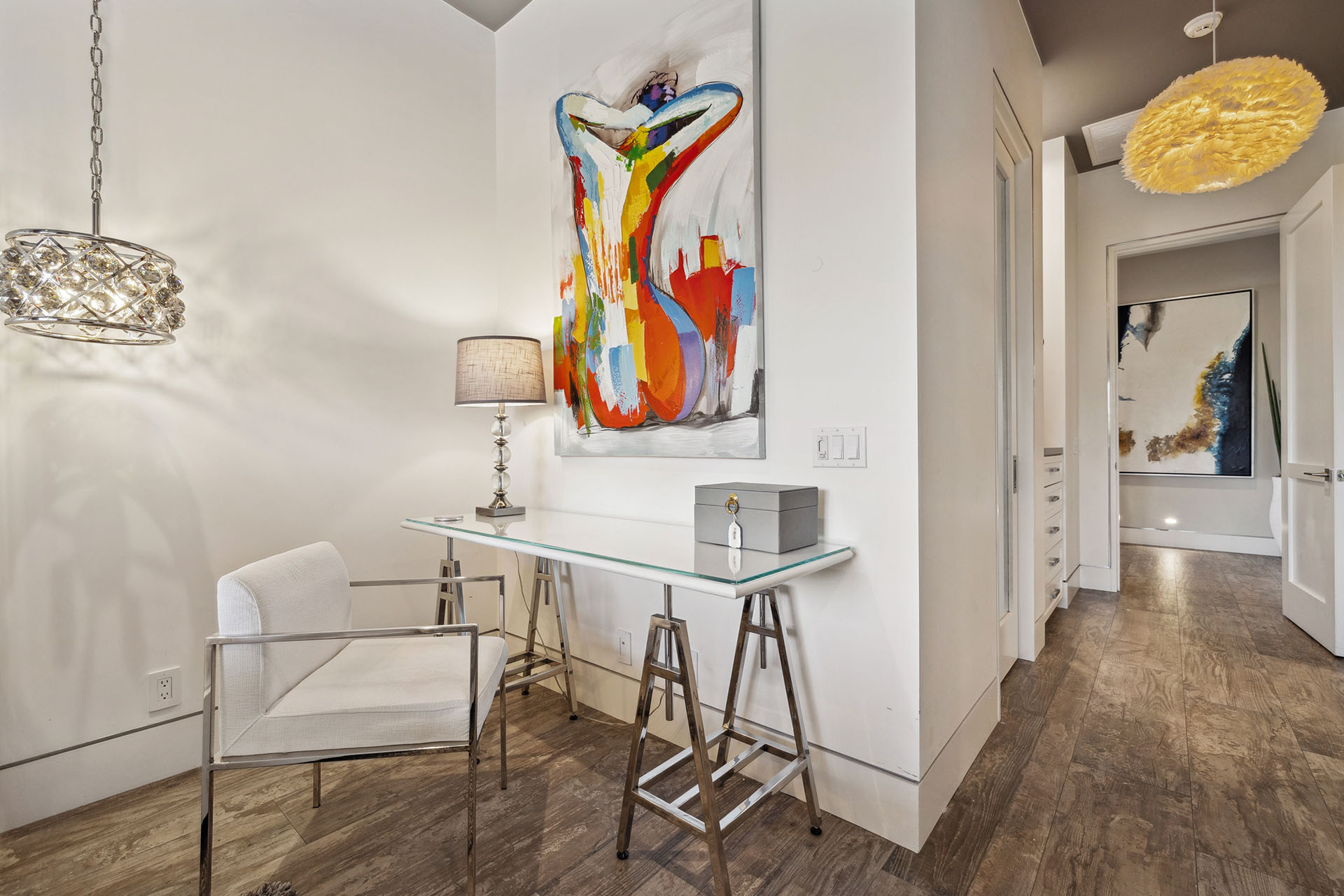 The Clubhouse Estate 6 suites on 2 acres | Photo 55