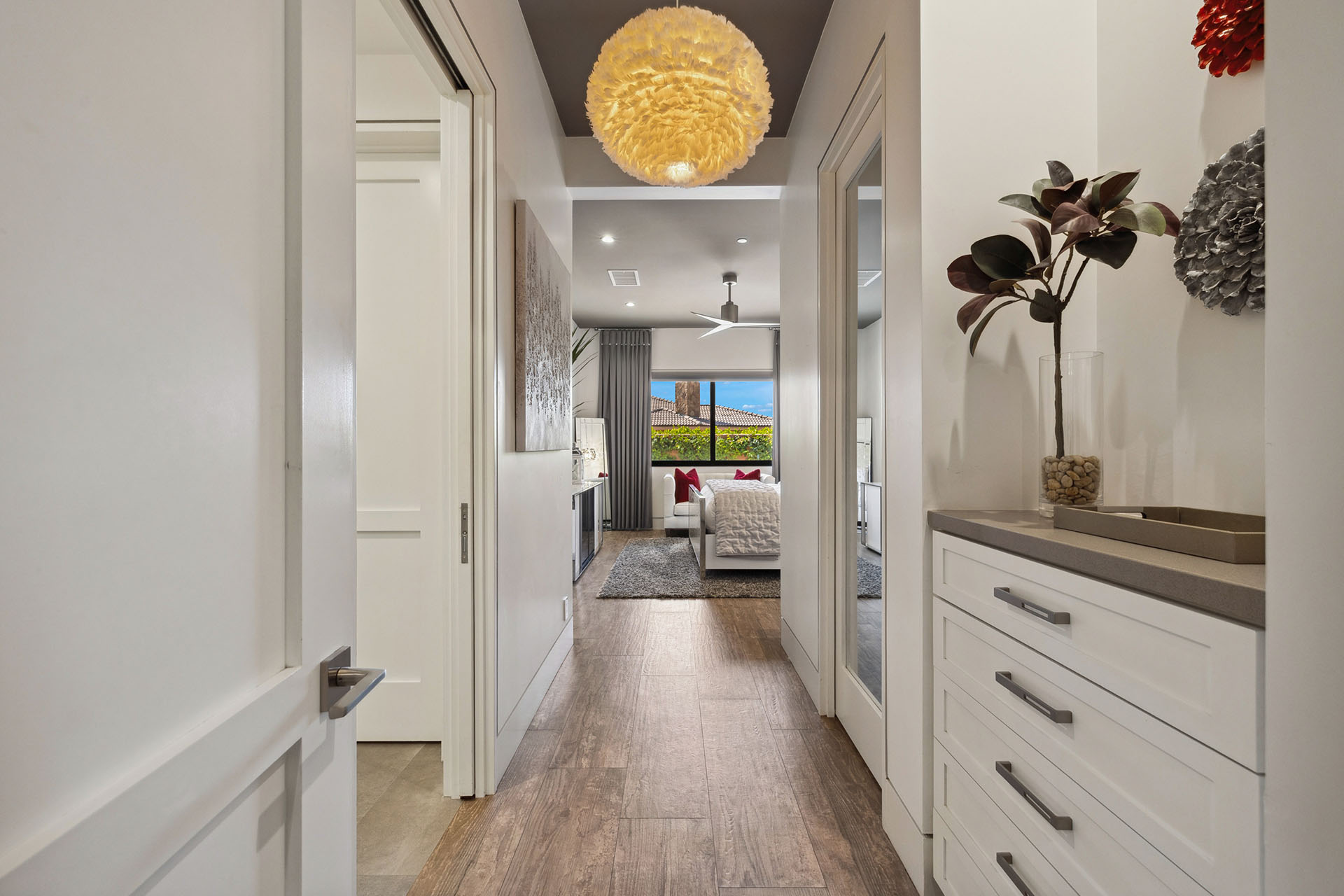 The Clubhouse Estate 6 suites on 2 acres | Photo 52