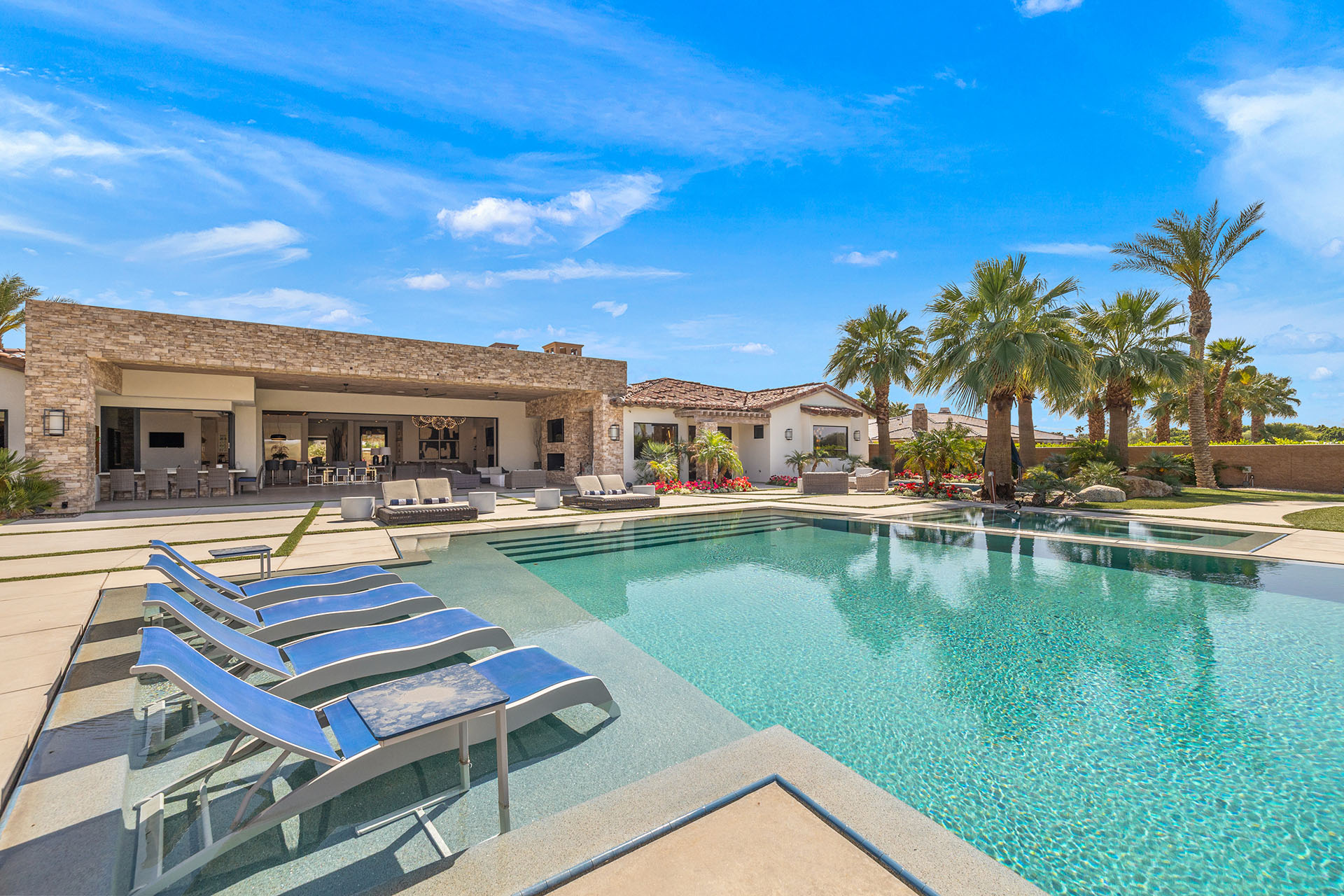 The Clubhouse Estate 6 suites on 2 acres | Photo 75