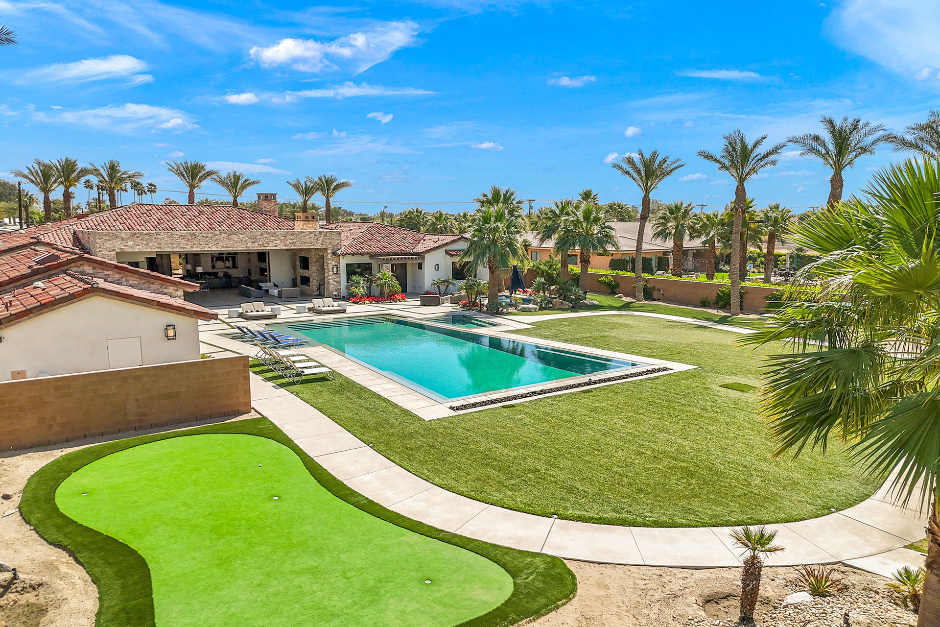 The Clubhouse Estate 6 suites on 2 acres | Photo 78