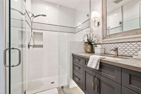 The Clubhouse Estate 6 suites on 2 acres 4