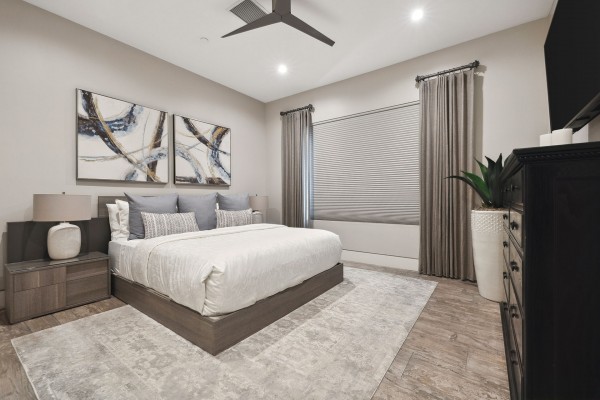 The Clubhouse Estate 6 suites on 2 acres 5