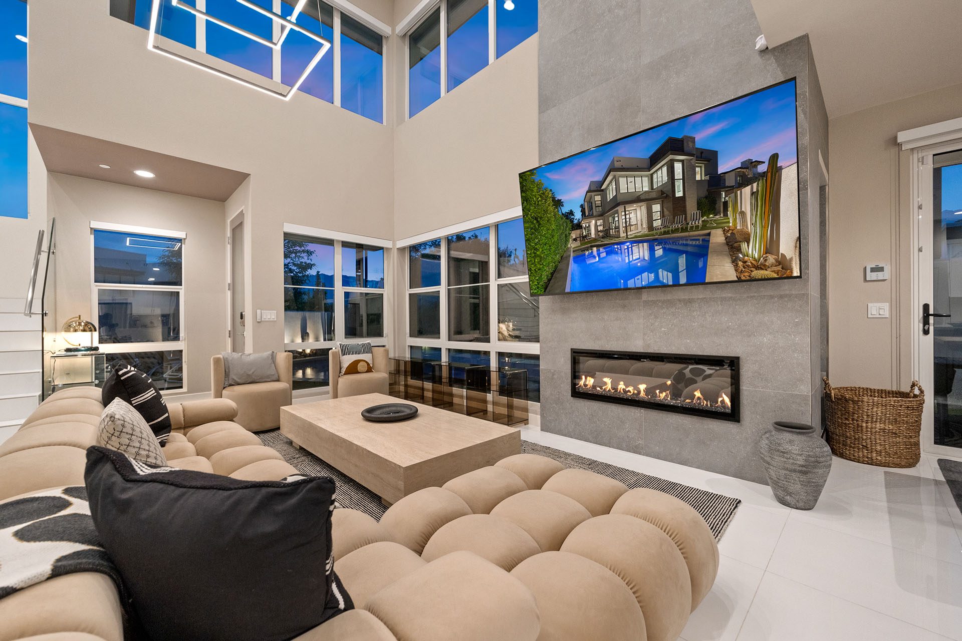 Sky Loft Poolside in Palm Springs | Photo 22