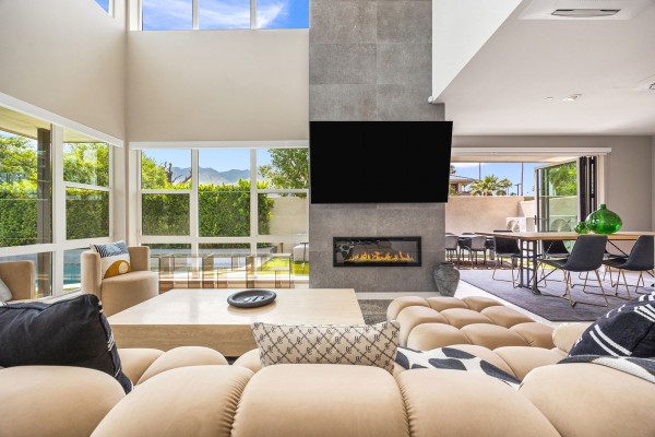 Sky Loft Poolside in Palm Springs 3