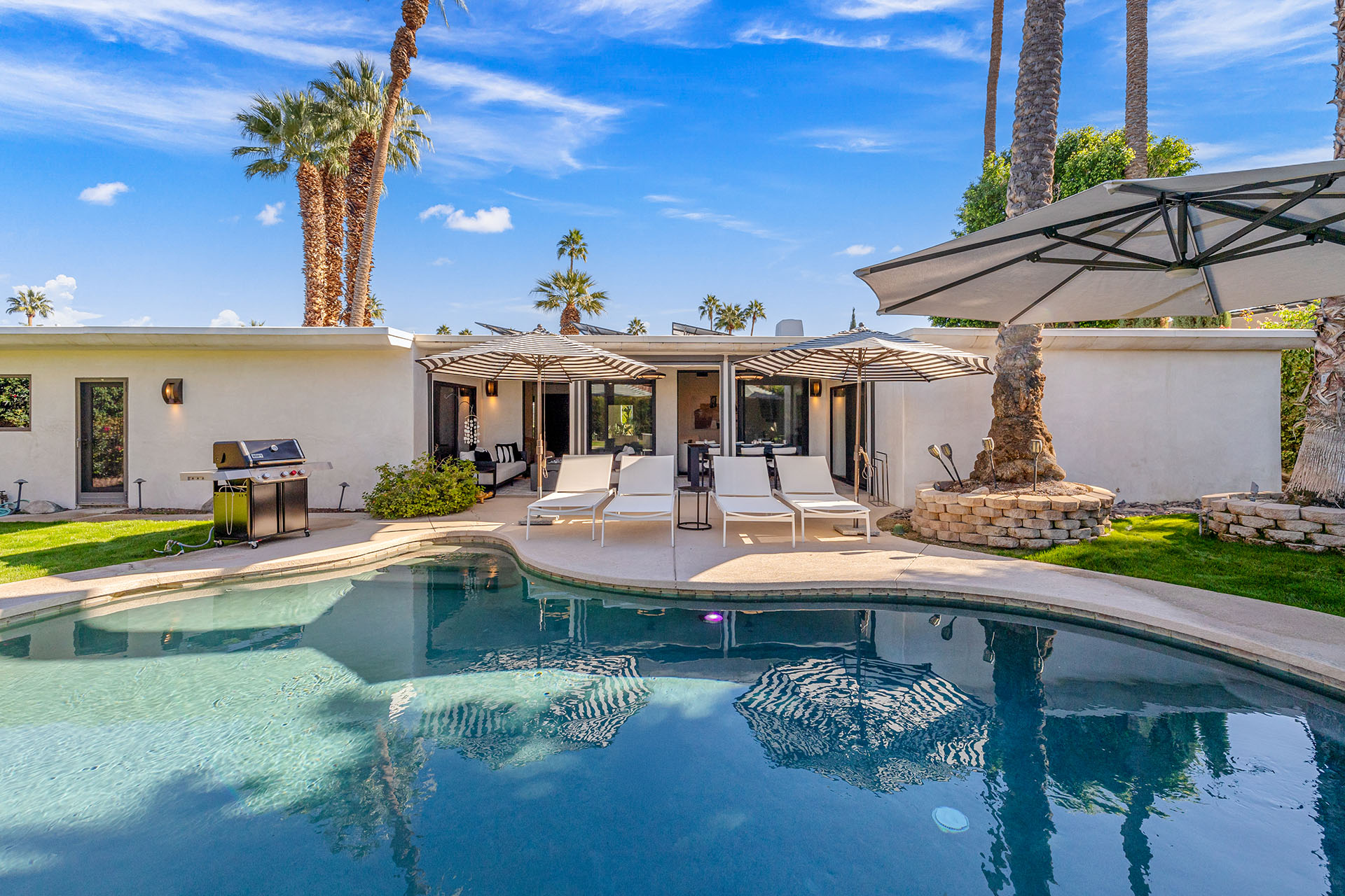 Palmeras Poolside An Indian Wells Retreat | Photo 6