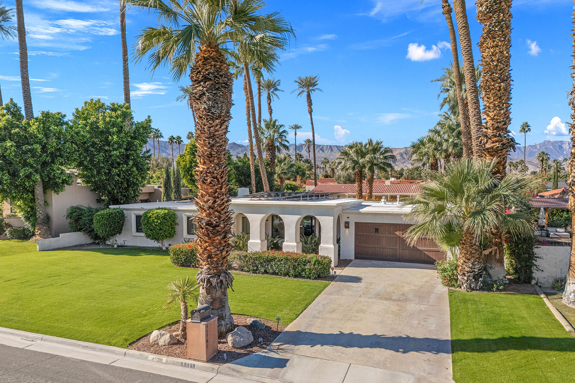 Palmeras Poolside An Indian Wells Retreat | Photo 46