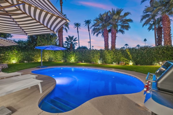 Palmeras Poolside An Indian Wells Retreat 3