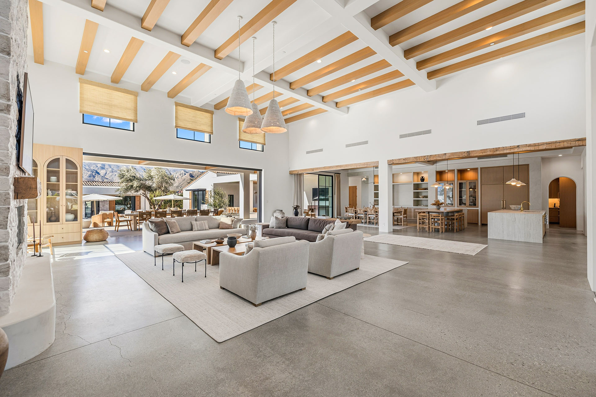 'Olive Grove Estate' 5 Acre Luxury Compound | Photo 8