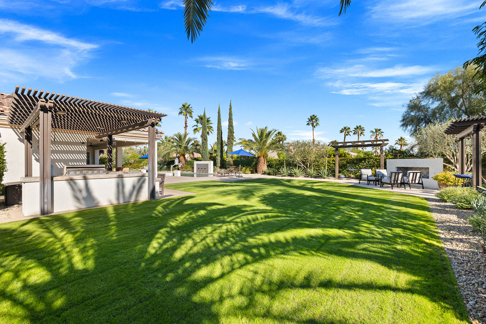 Palmetto 1/2 Acre Oasis with Pool & Mountain Views | Photo 8