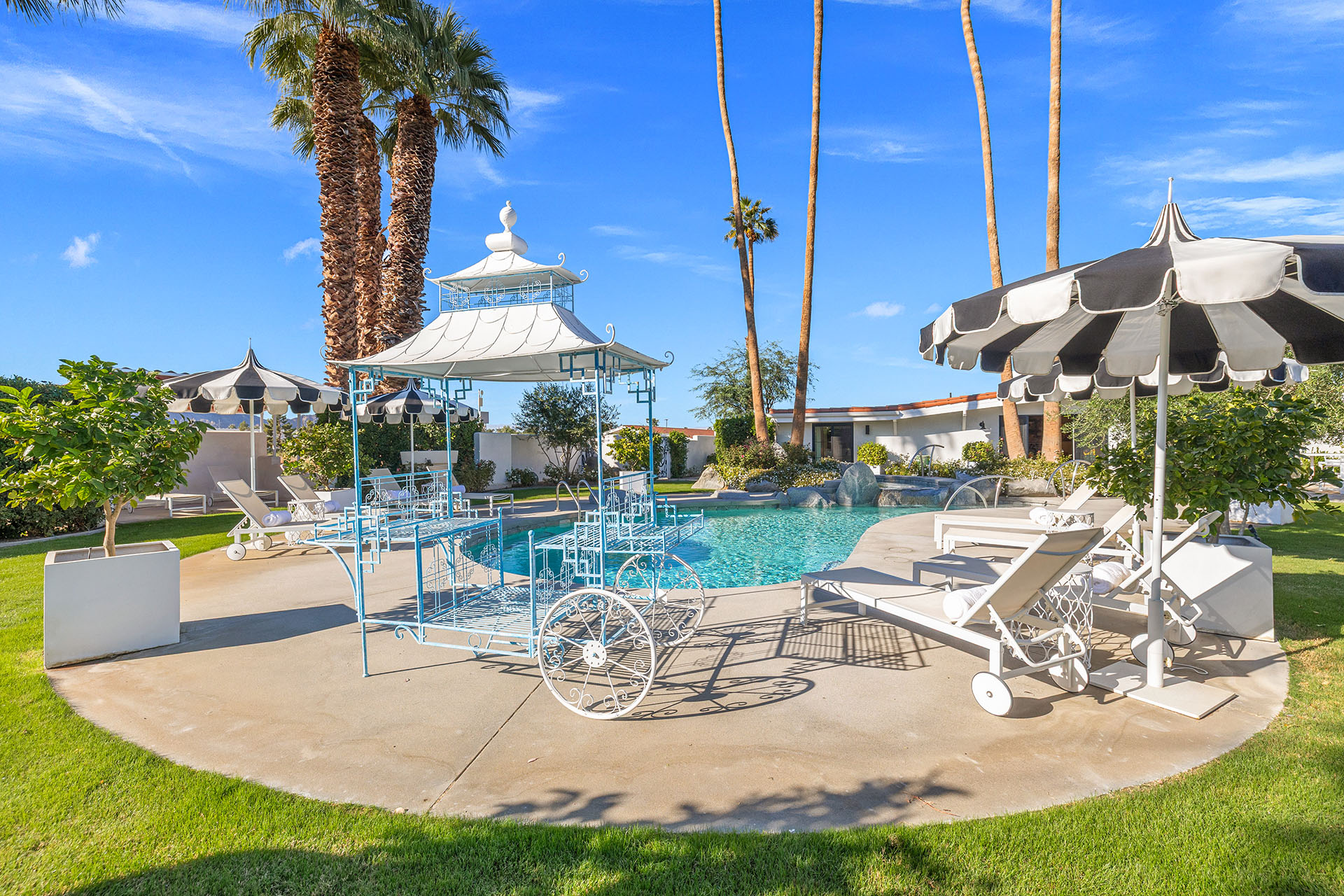 Desert Dreams Ranch Idyllic 6 BR Next to the Polo Grounds | Photo 10