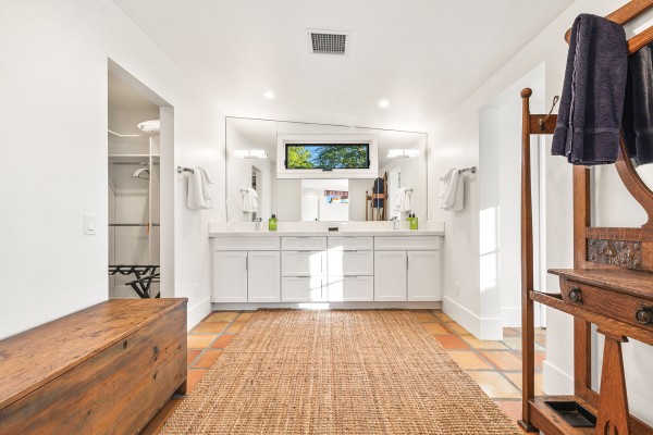 Desert Dreams Ranch Idyllic 6 BR Next to the Polo Grounds 3