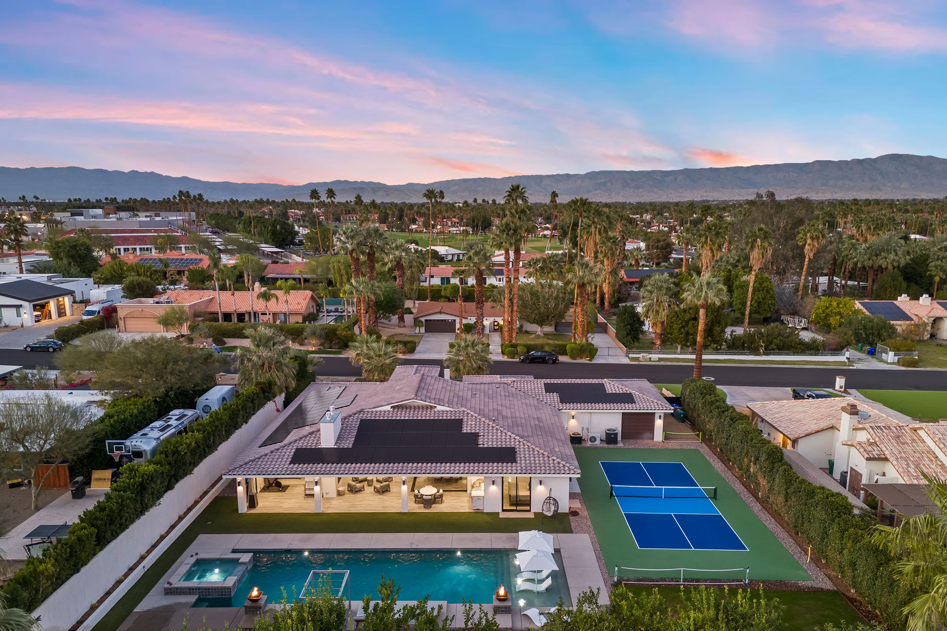 Pura Vida Luxe Estate w/ Pool, Spa & Pickleball! | Photo 11