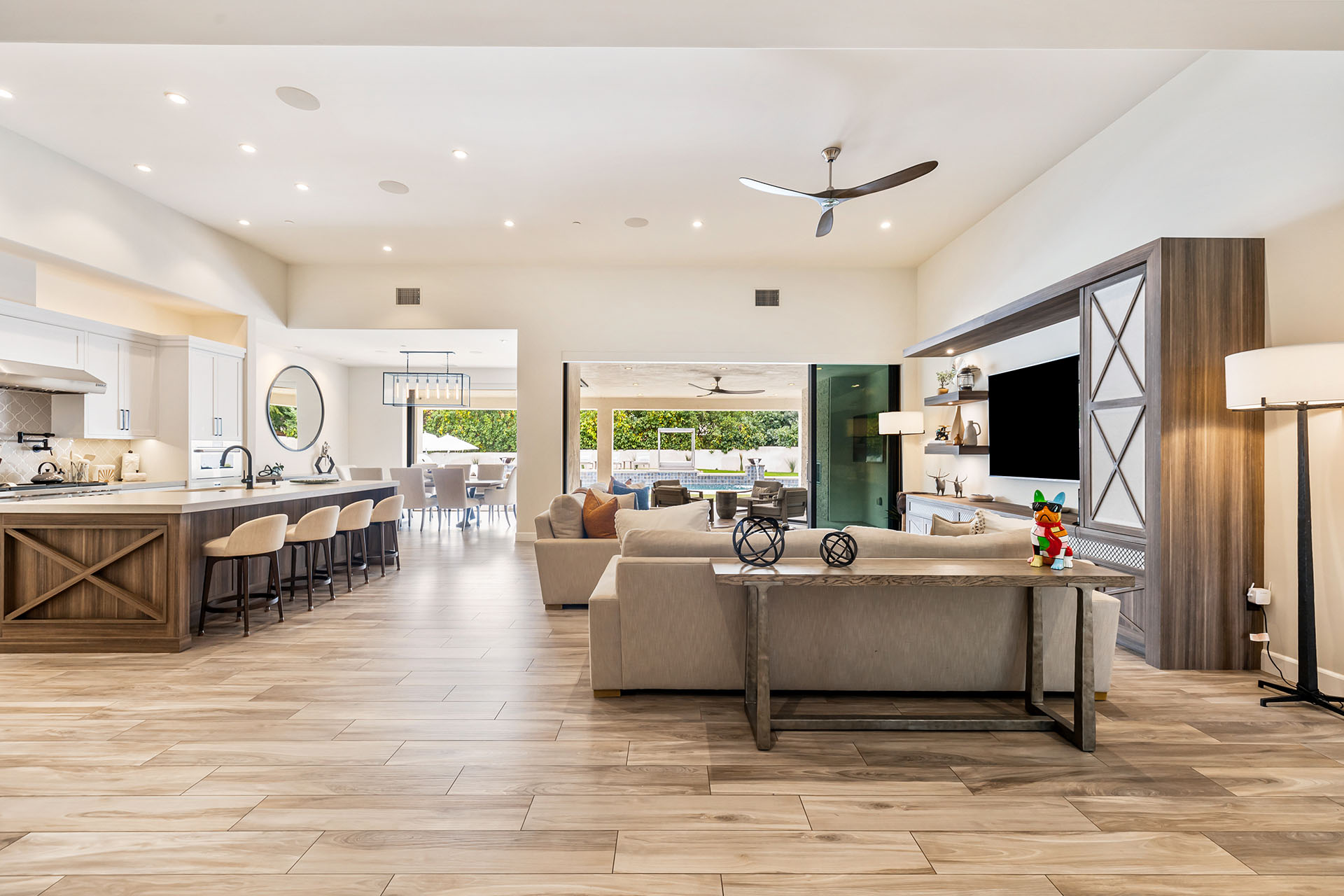 Pura Vida Luxe Estate w/ Pool, Spa & Pickleball! | Photo 15