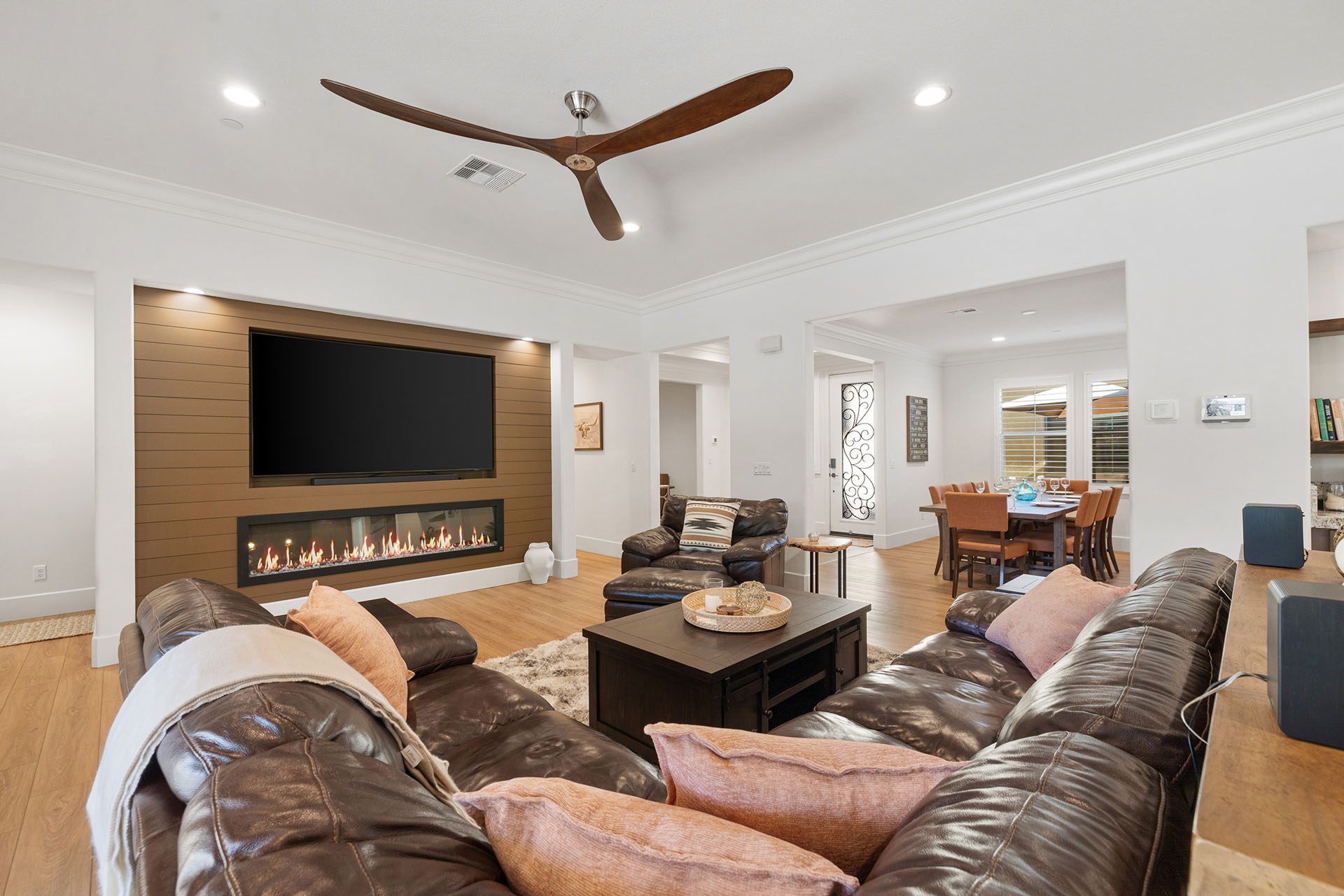 Mosaic 4 BR w/ pool, spa, fire pits! | Photo 13