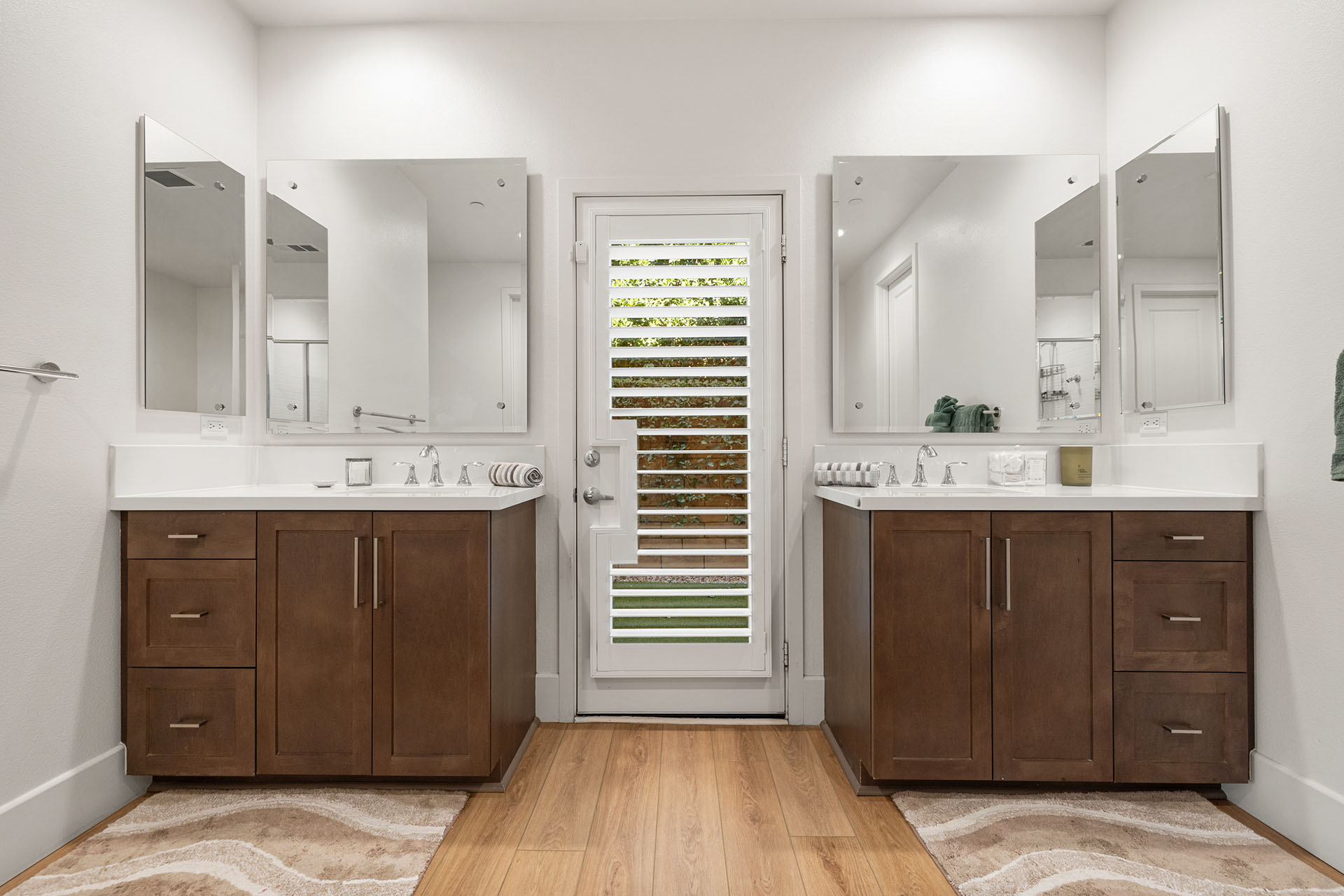 Mosaic 4 BR w/ pool, spa, fire pits! | Photo 34