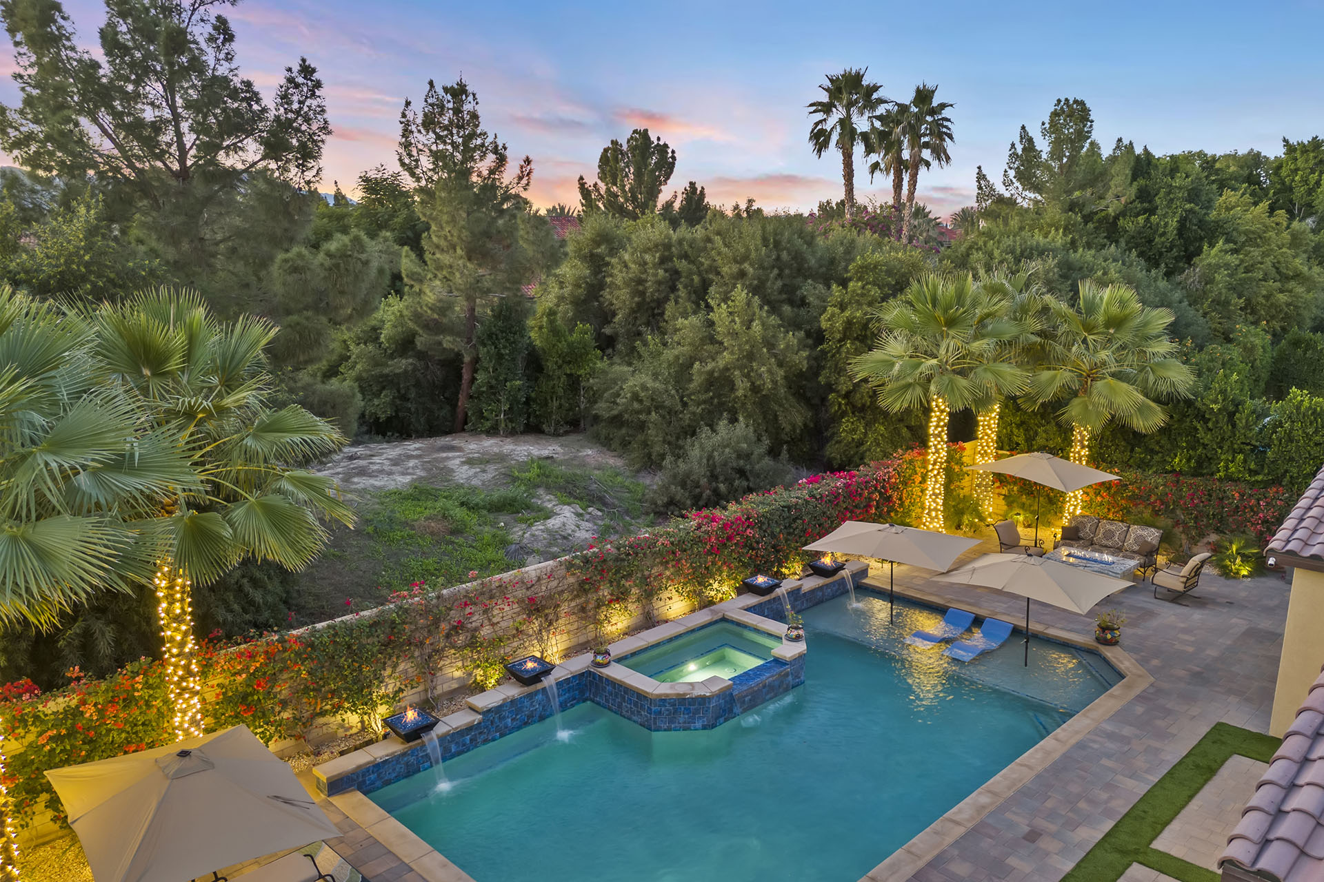 Mosaic 4 BR w/ pool, spa, fire pits! | Photo 66