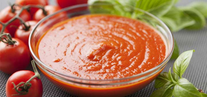 Raw Tomato Basil Avocado Soup