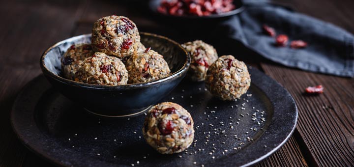 Cranberry Pistachio Energy Bites