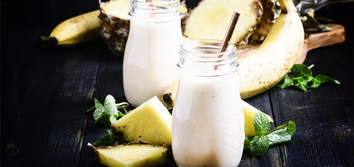 Skinny Pineapple Coconut Smoothie