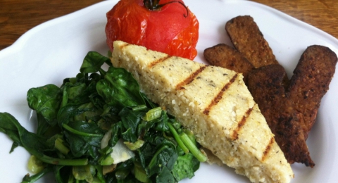 0-154562220-grilled-cheesy-grit-cakes-vegan