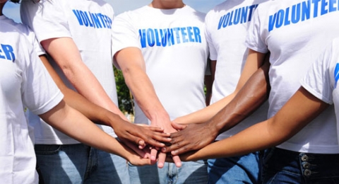 0-218321399-volunteerslife