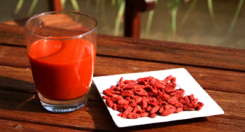 0-650747326-goji-berry-drink