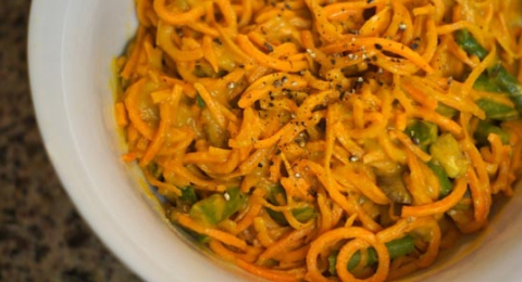 0-713917133-yamnoodles