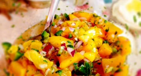 0-819824865-peachsalsa