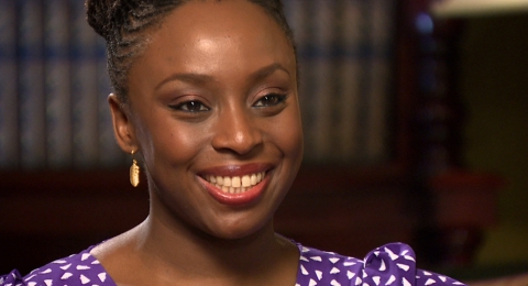 0-824578351-chimamanda-ngozi-adichie