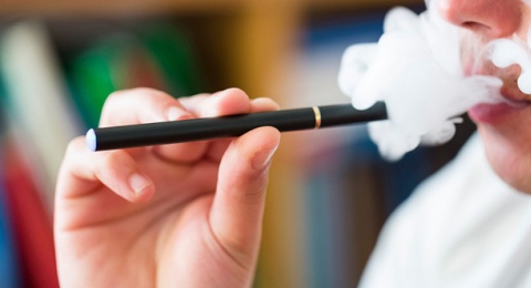 0-839911425-ecigarette