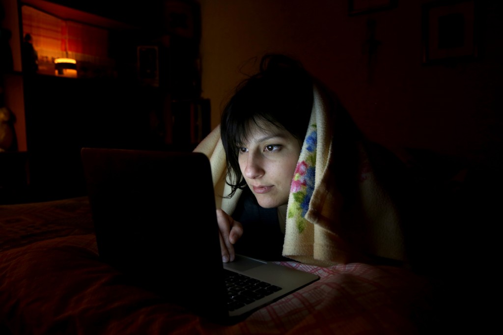The new website Nitepad is designed to let you get your work done without exposing yourself to light that might throw off your circadian rhythm. Get busy after dark without losing sleep.