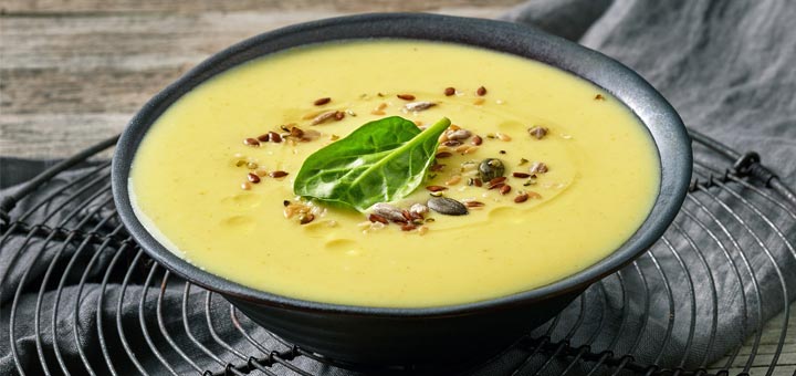 Creamy Curried Coconut Cauliflower Soup