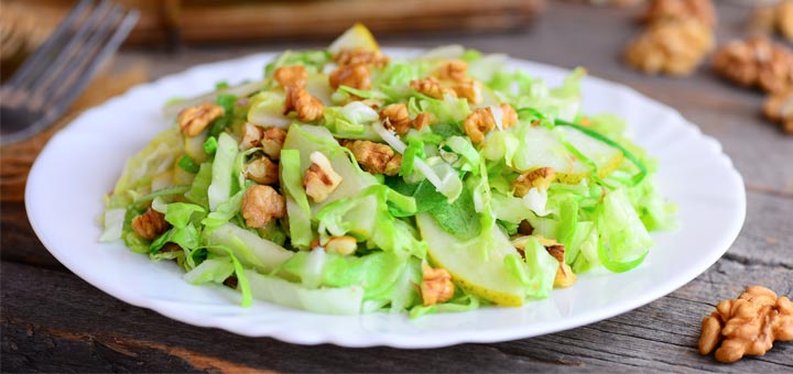 Asian Pear Salad with Orange Ginger Dressing