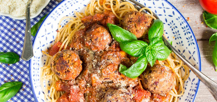 SPAGHETTI WITH BEAN BALLS