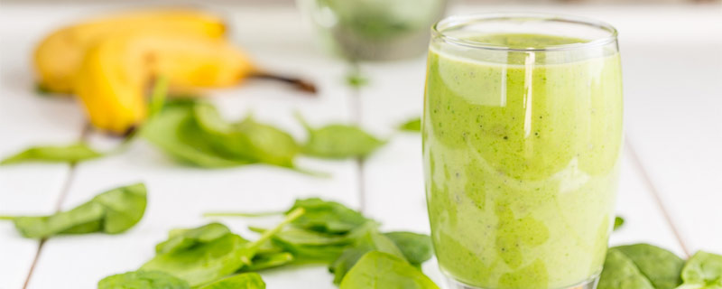 Pineapple Avocado Green Smoothie