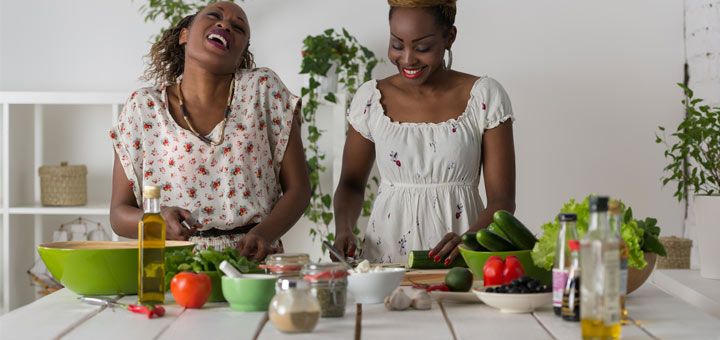 black-women-with-vegetables