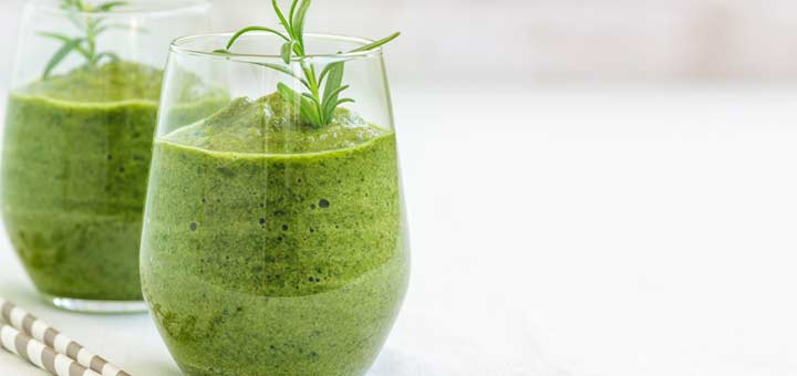 Green Elixir Smoothie With Cilantro & Kale