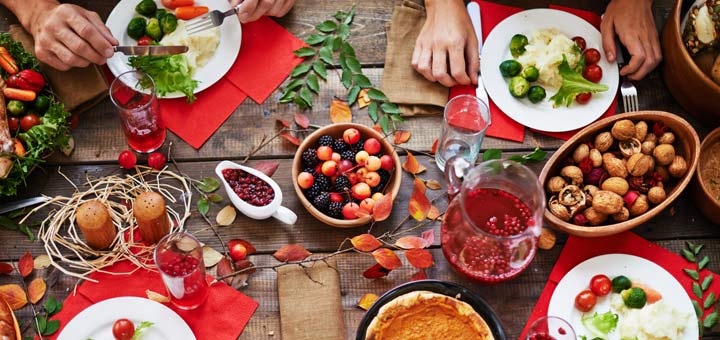 thanksgiving-table