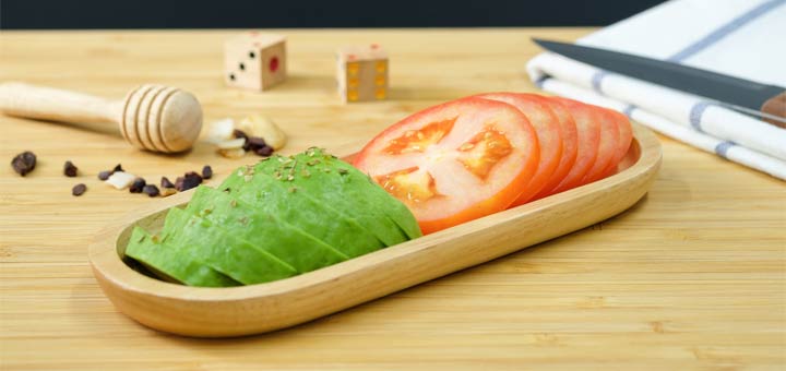Raw Avocado Caprese Salad
