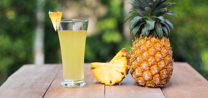 Cleansing Pineapple Juice That Removes Toxins