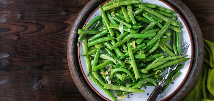 Crunchy & Raw Green Bean Salad