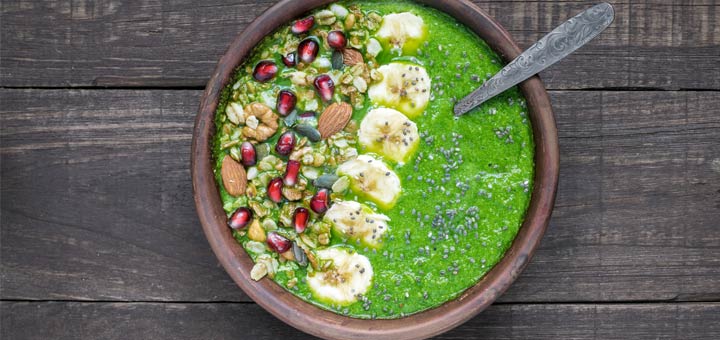 Raw Green Machine Smoothie Bowl With Maca Powder