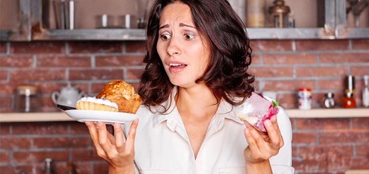 woman-craving-sweets
