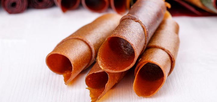 Homemade Apple Cinnamon Fruit Leather Snacks
